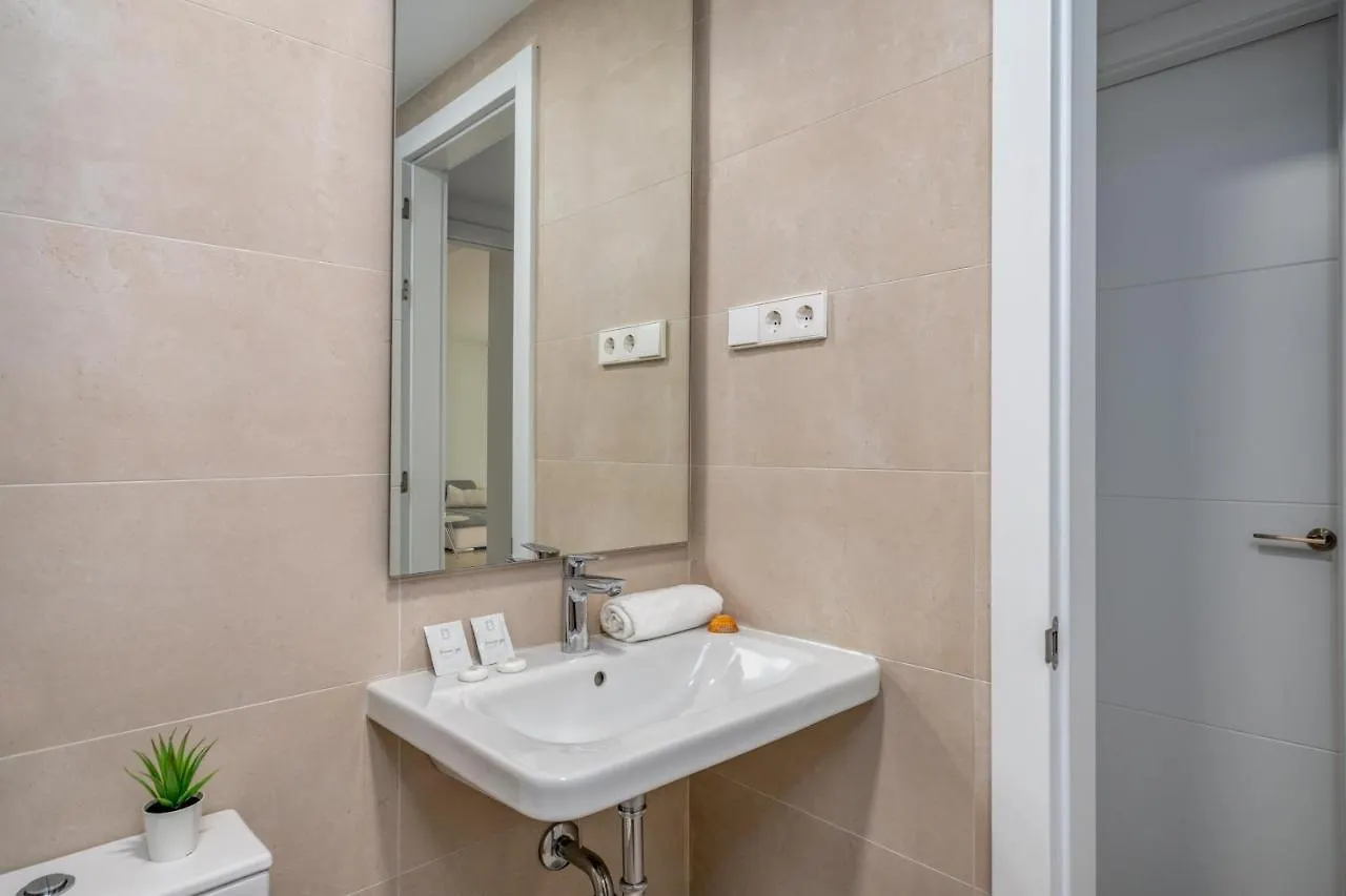 Fantastic Poolfront Apartment In Middel Views By Costarentals - Ref 161 Fuengirola Spanien